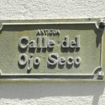 Placas de antiguos nombres de calles en Santiago Centro